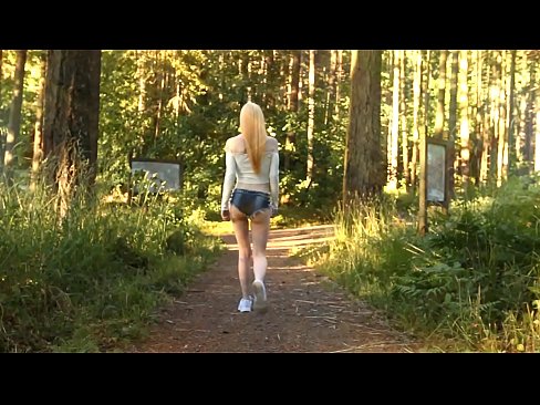 ❤️ Piękna kobieta porusza się powoli, nie naga wideo ❤ Porno vk at us